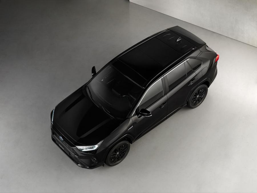  Toyota RAV4 Hybrid Black Edition 2020 года  (фото 3 из 6)
